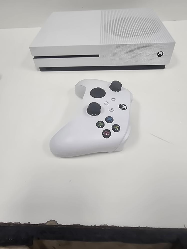 MICROSOFT XBOX ONE S (P21028928)