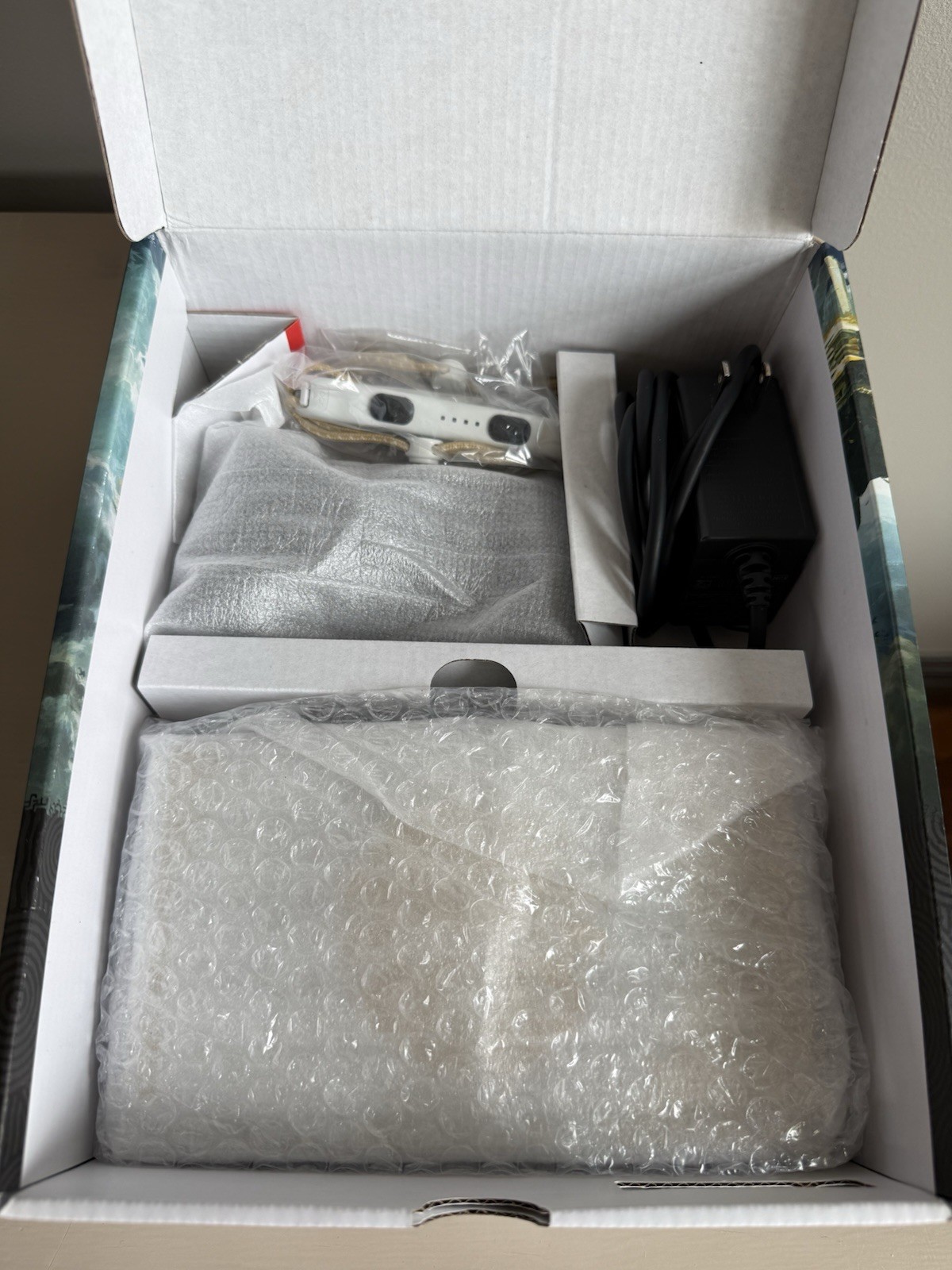 Nintendo Switch OLED Console Legend of Zelda: Tears of the Kingdom Edition CIB