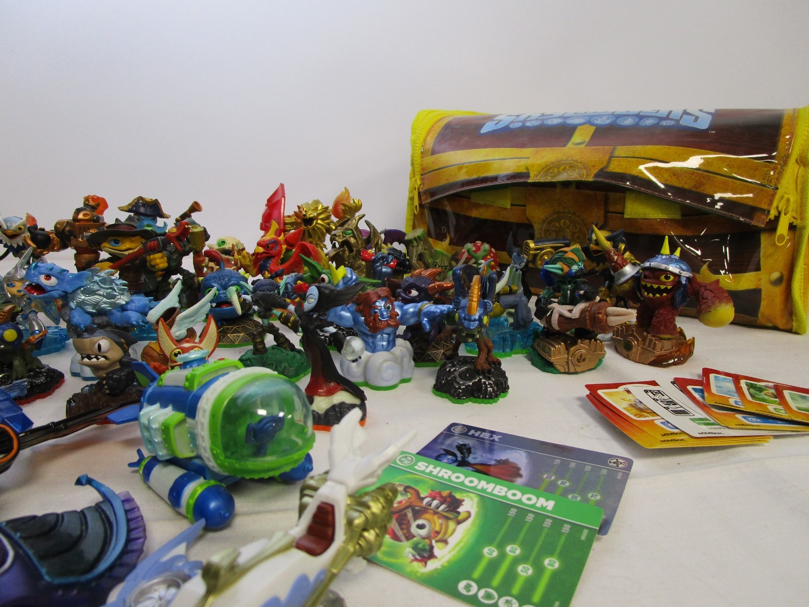 HUGE Skylanders Lot 45+ MIXED TOY VARIOUS LINES/COLLECTIONS PORTALS +Bag 2011-15