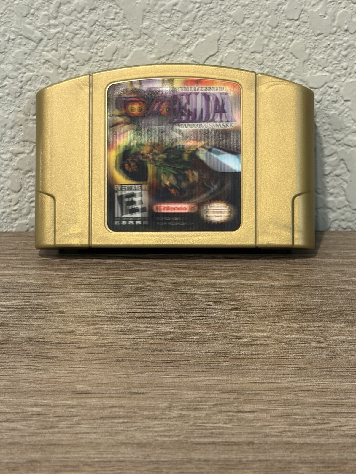 Nintendo 64 The Legend of Zelda: Majora’s Mask Gold Holographic Edition – Tested