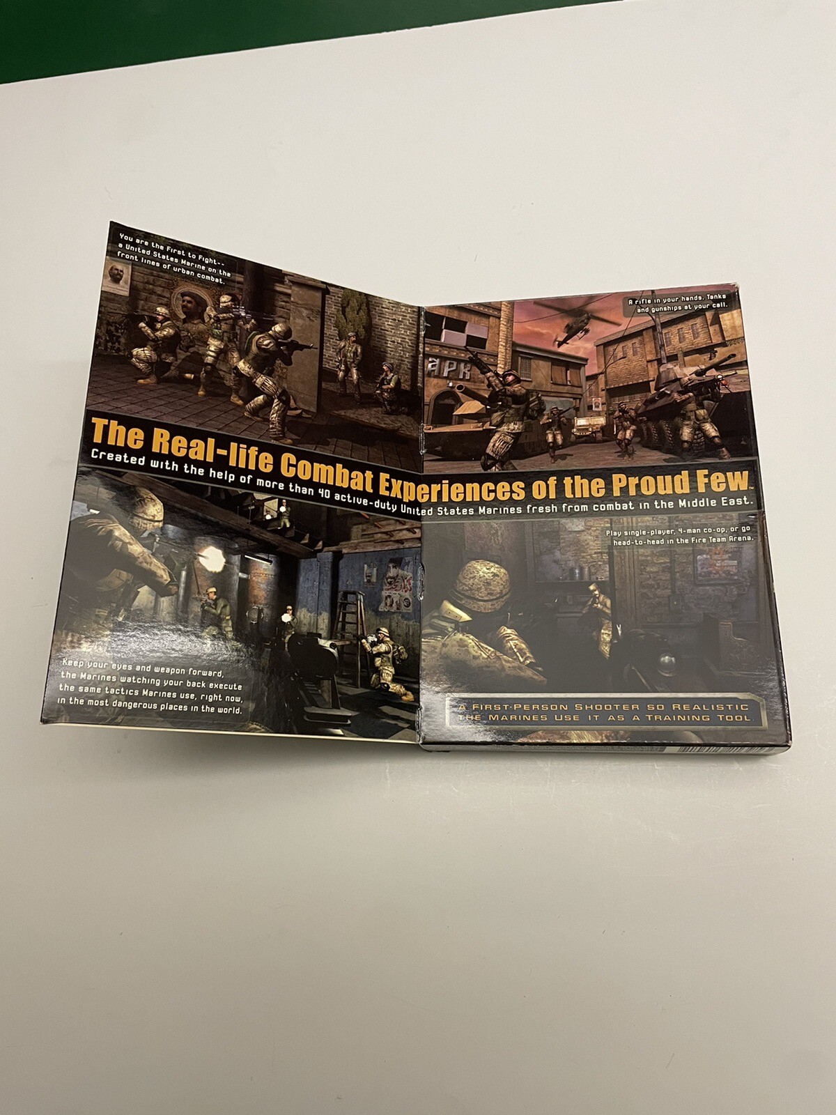 Close Combat FIRST TO FIGHT (PC, 2005) PC WINDOWS GAME Complete CD-ROM’s MARINES