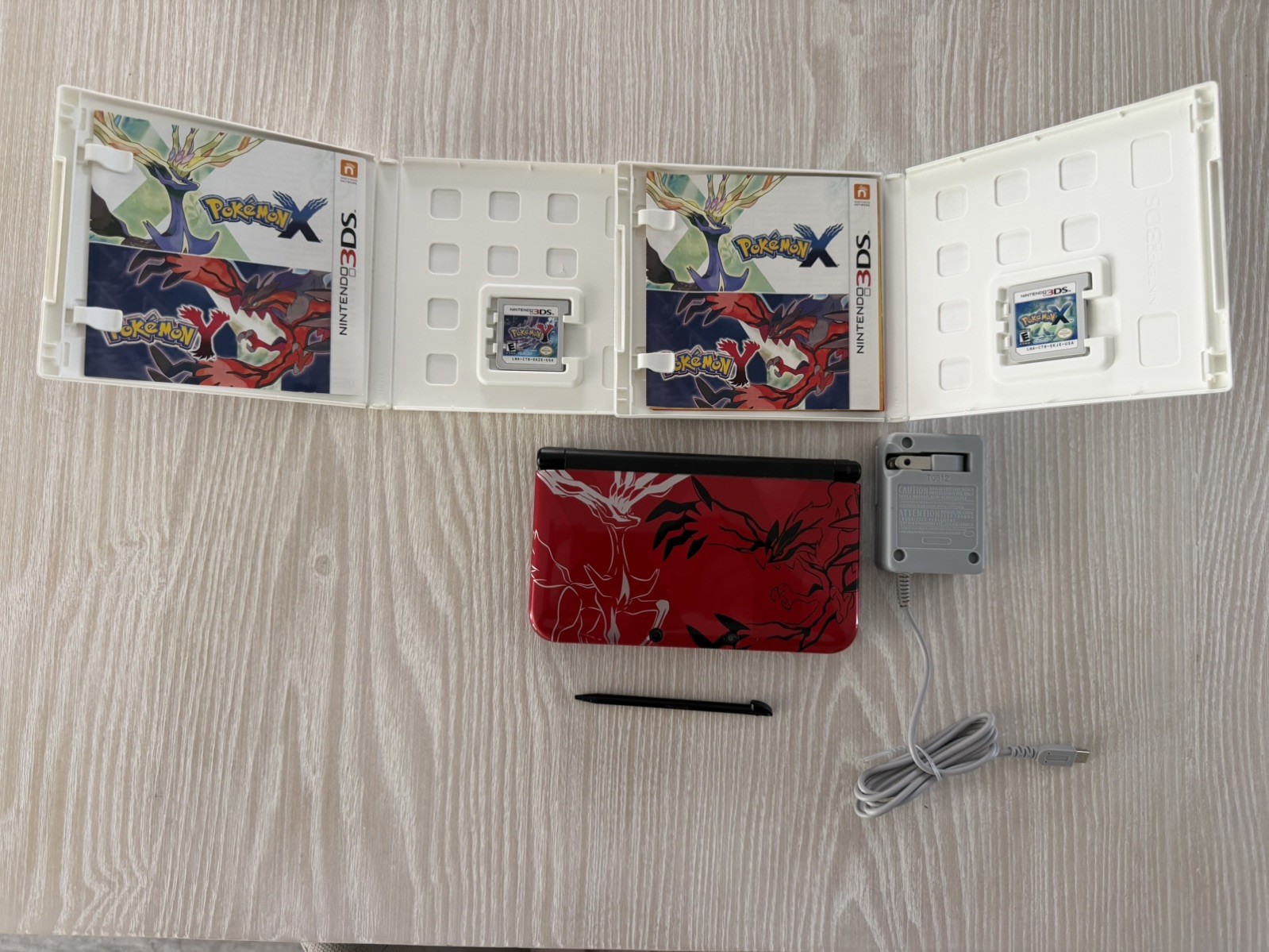 Nintendo 3DS XL Pokémon X and Y Red Handheld Console SPR-001 Tested w X&Y games