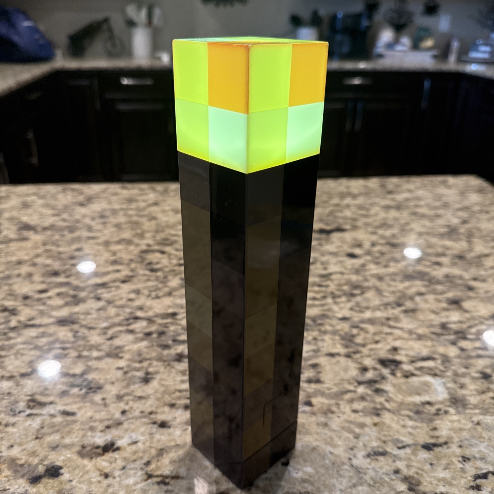 Minecraft Light-Up Torch Wall Mount Lamp – ThinkGeek Mojang – kids cave (T010)