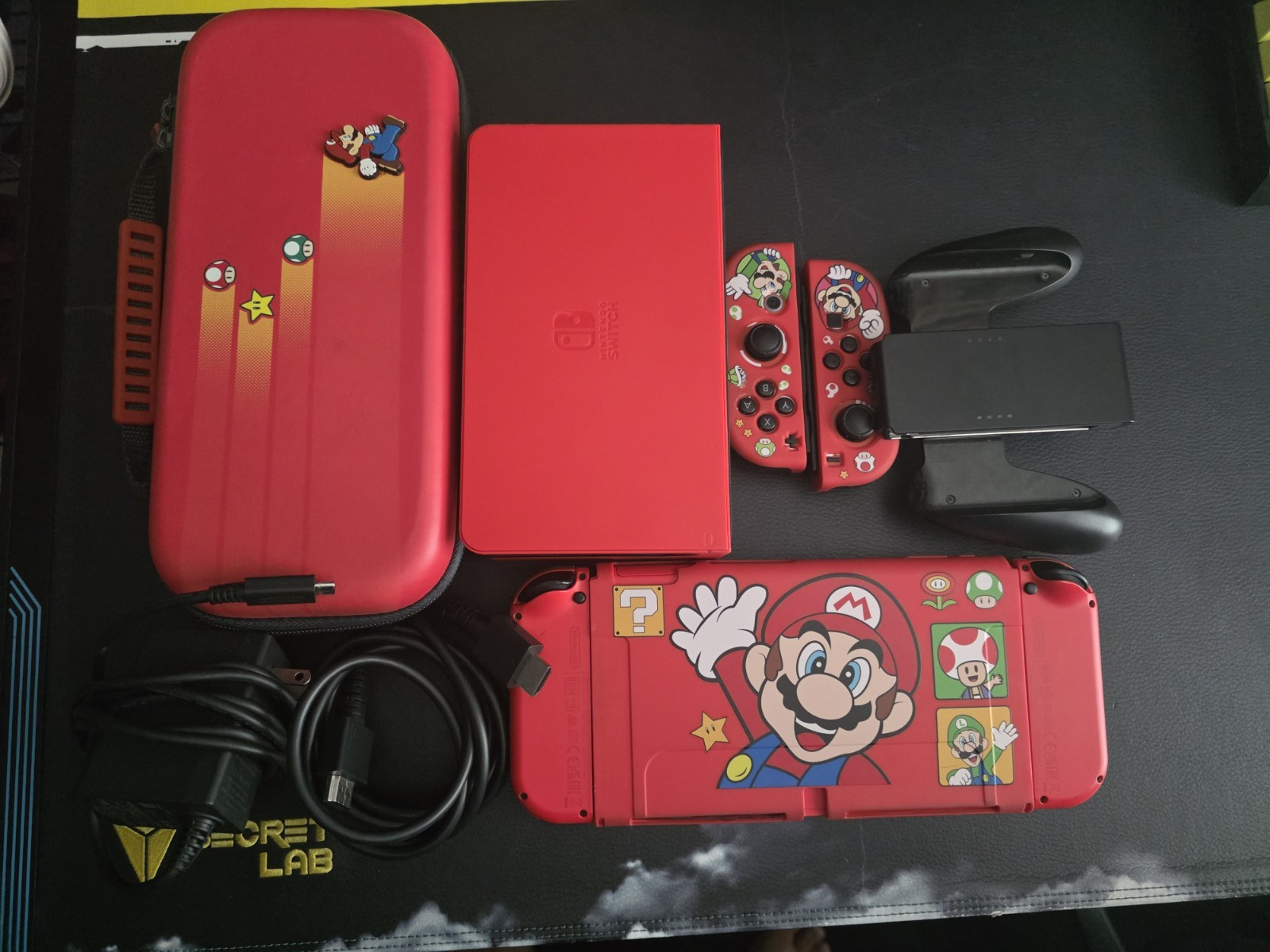 Nintendo Switch OLED Mario Edition Red in Box BUNDLE (Read Notes)
