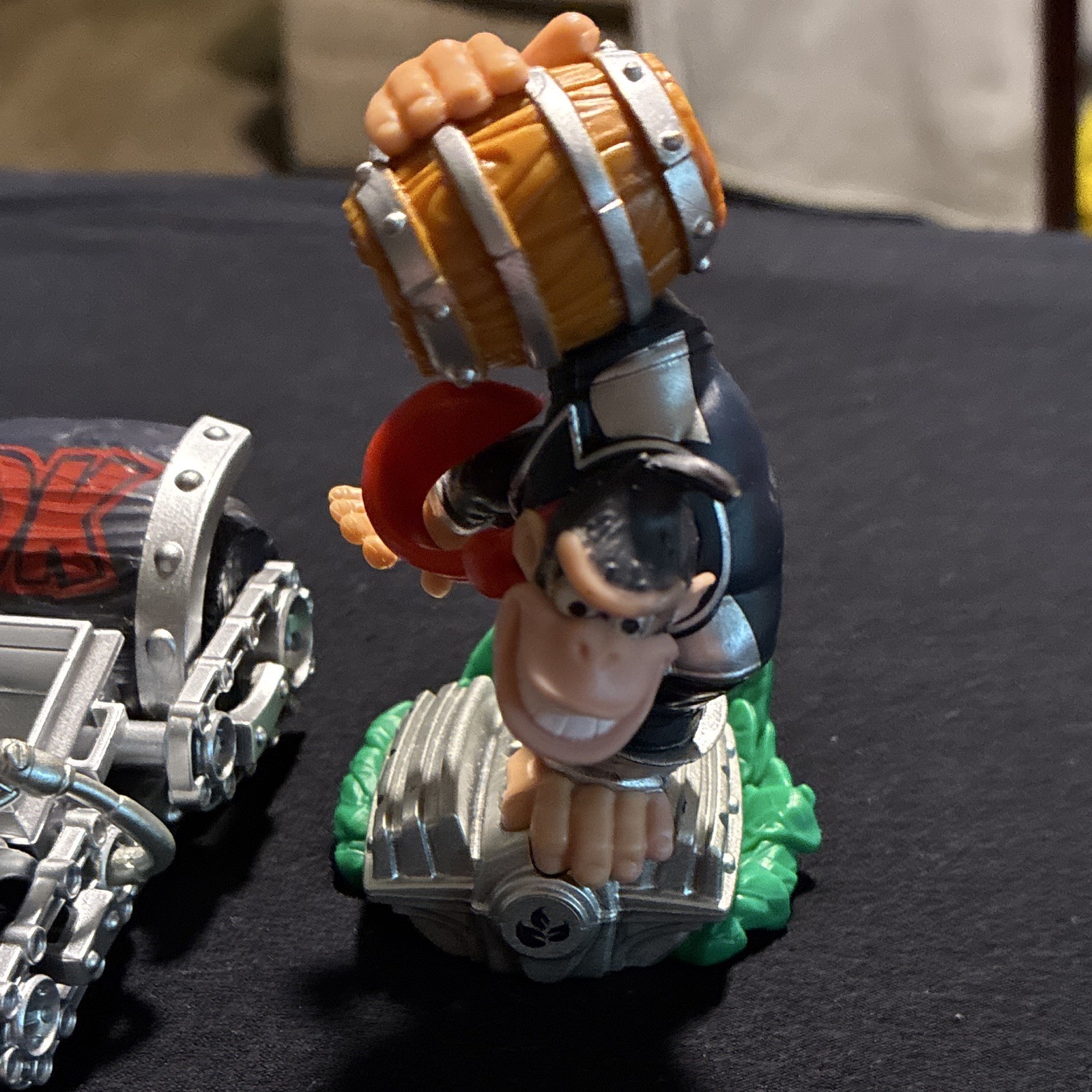Skylanders SuperChargers: Donkey Kong DK & Barrel Blaster (Dark Edition) Tested