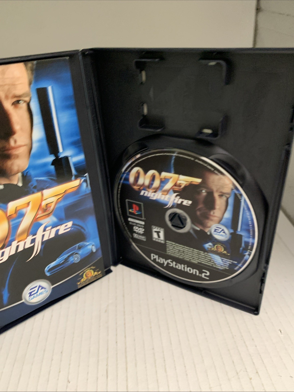 Mint Condition James Bond 007: NightFire (Sony PlayStation 2, 2002) See Pics CIB
