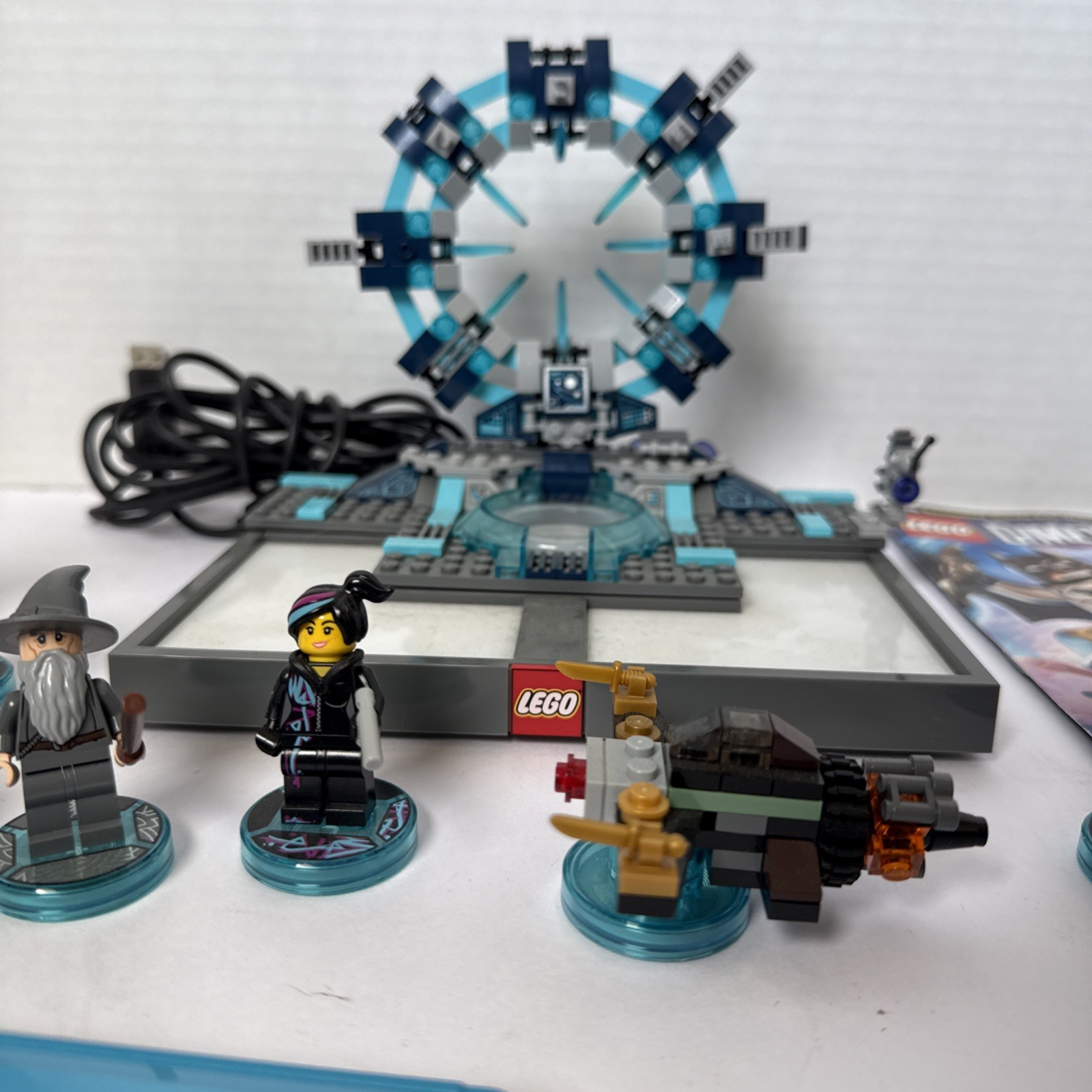 LEGO Dimensions Lot Game / Portal + 7 Figures – Ninjago, Chima, Batman + Others