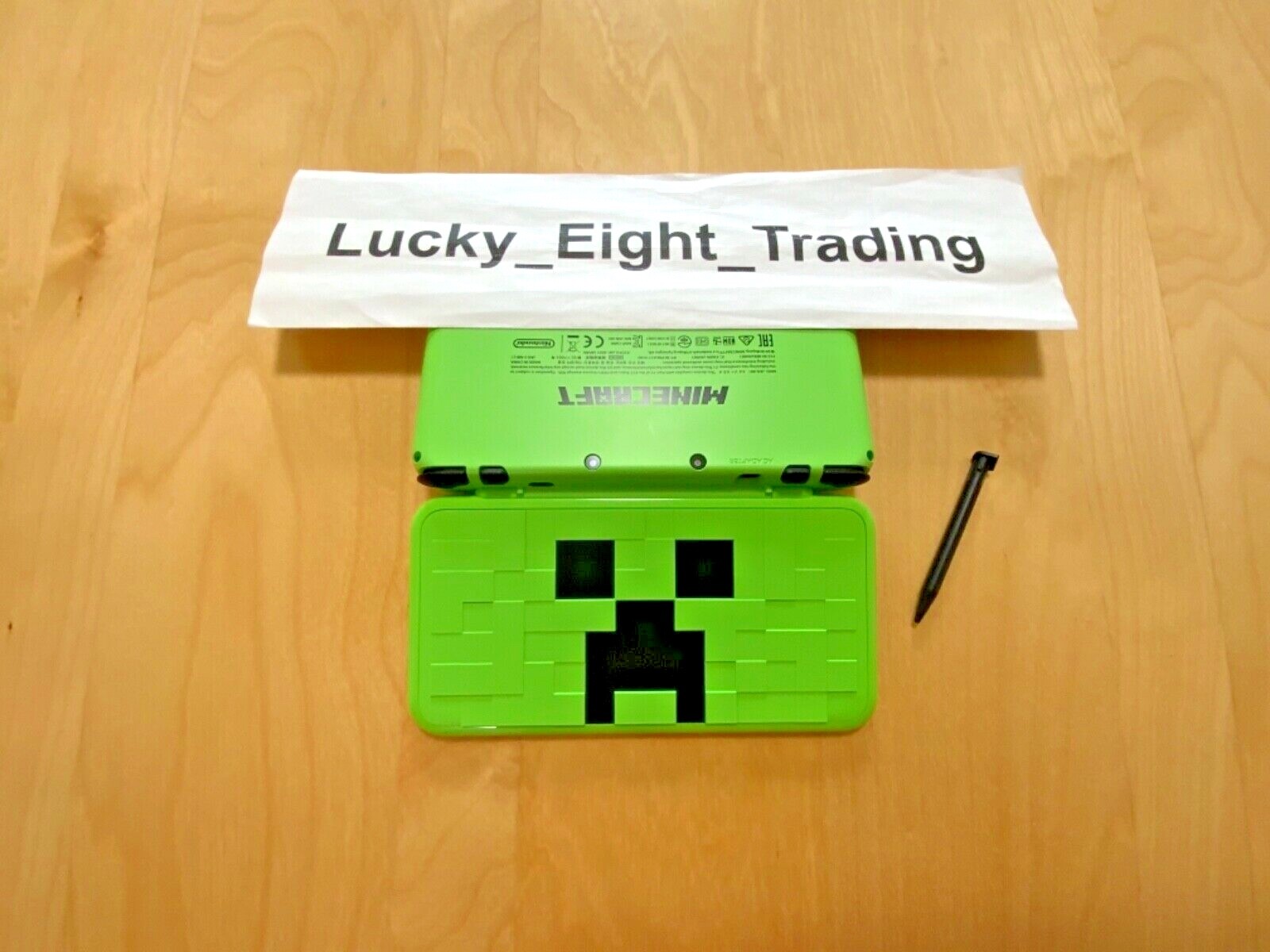 New Nintendo 2DS XL LL Minecraft Creeper Edition Console Charger Box [BOX]