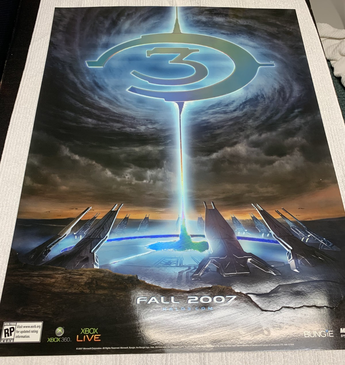 Halo 3 Rare Embossed Promo Poster Xbox Condition Master Chief in Plastic Sleeve
