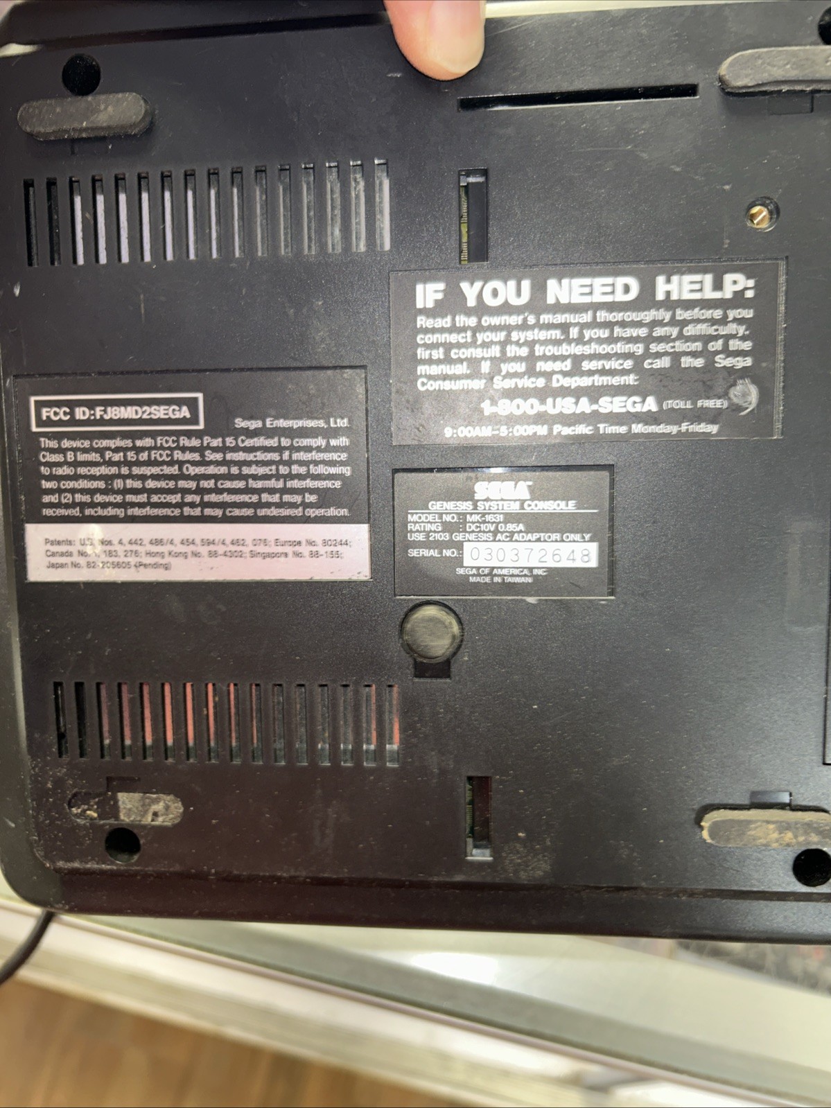 sega genesis console model 2. Cord + Power. Parts Only. Please Read.