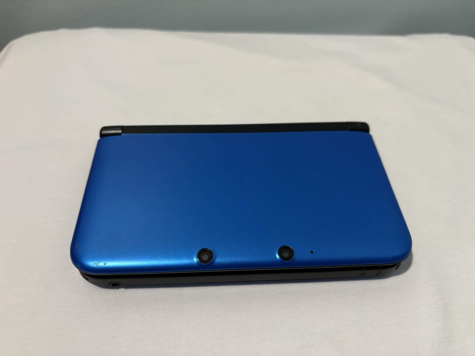 Nintendo 3DS XL Light Blue– Tested & Working With Charger And Stylus