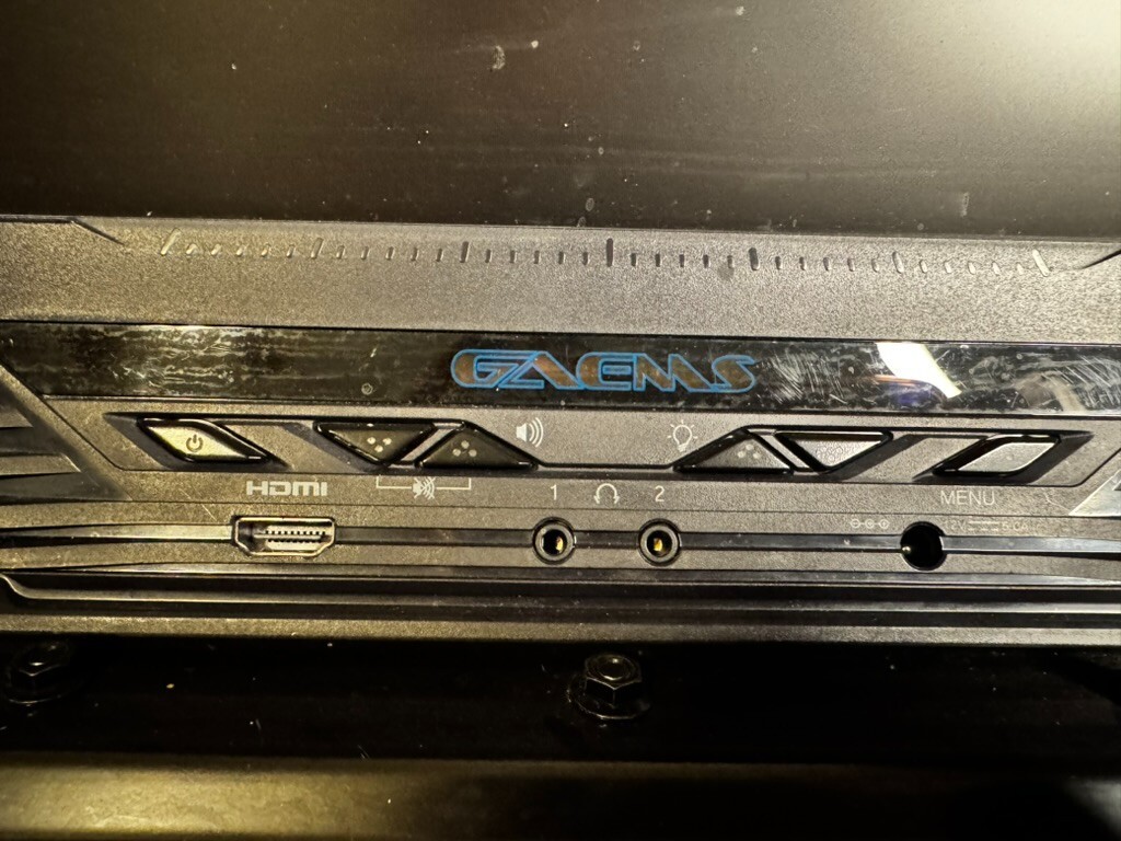 USED Halo UNSC Limited Edition: GAEMS Vanguard G190 LCD Gaming Case NO CORDS