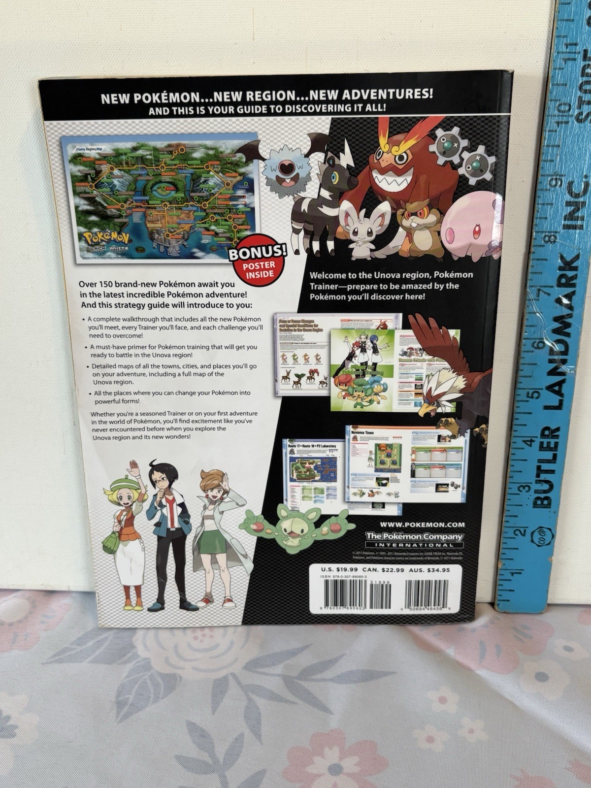 Pokemon Black and White Official Strategy Guide: Volume 1 W/ Map Insert 2011