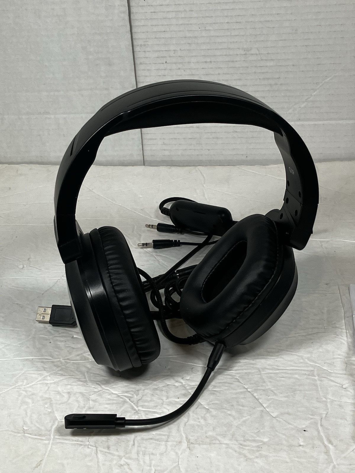 Gaming Headphones Wired USB ‎3.5mm Jack Over-Ear Stereo w/ Mic Boom Green Unused