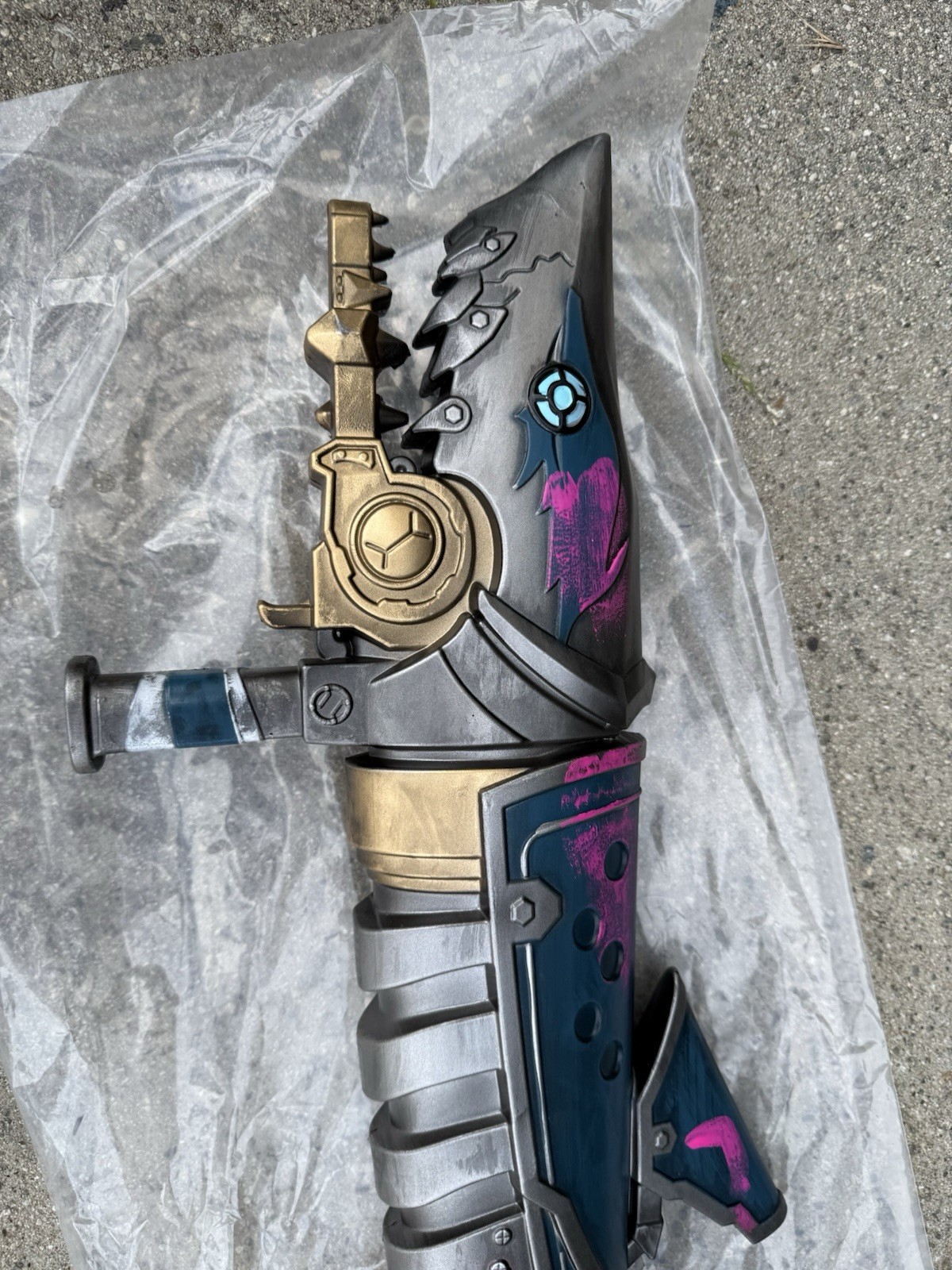 Fishbones Jinx Pistols Foam Gun league Of Legends Game Anime Cartoon 25.5”