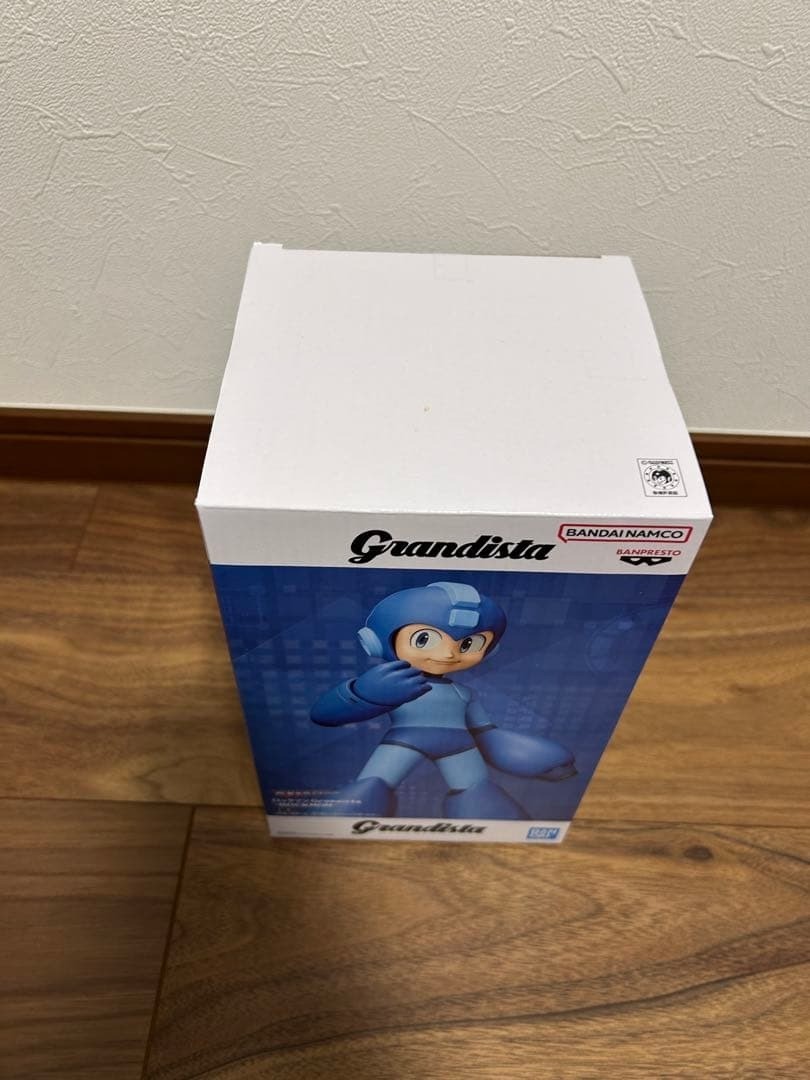 Mega Man Grandista Rockman Figure Banpresto Bandai Blue StatueBoxed New