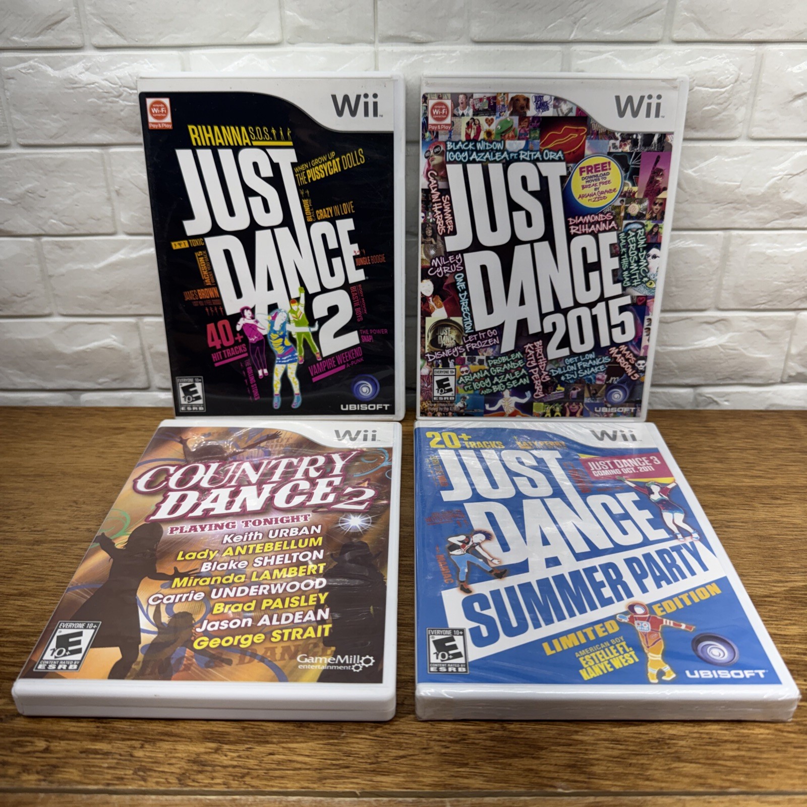 Just Dance 2 2015 Summer Party & Country Dance 2 Bundle (Nintendo Wii) CIB