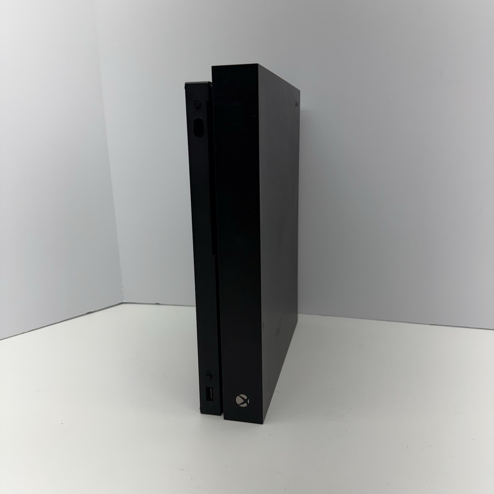 Microsoft Xbox One X 1TB Console Bundle Cords,1 Wireless Controller, +17 Games