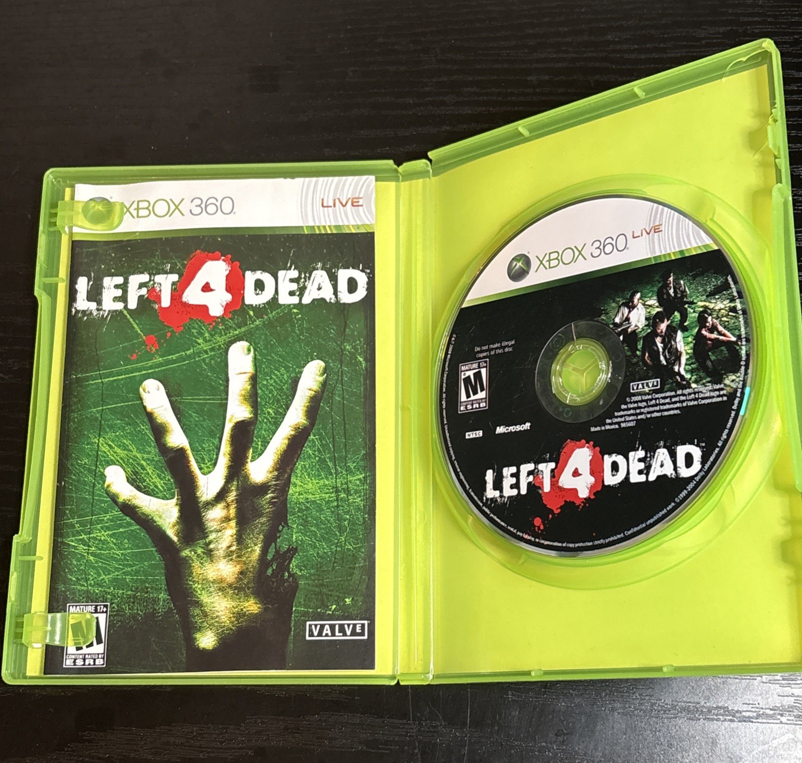 Xbox 360 Left 4 Dead Microsoft Complete CIB w/ Case, Disc and Manual – TESTED –