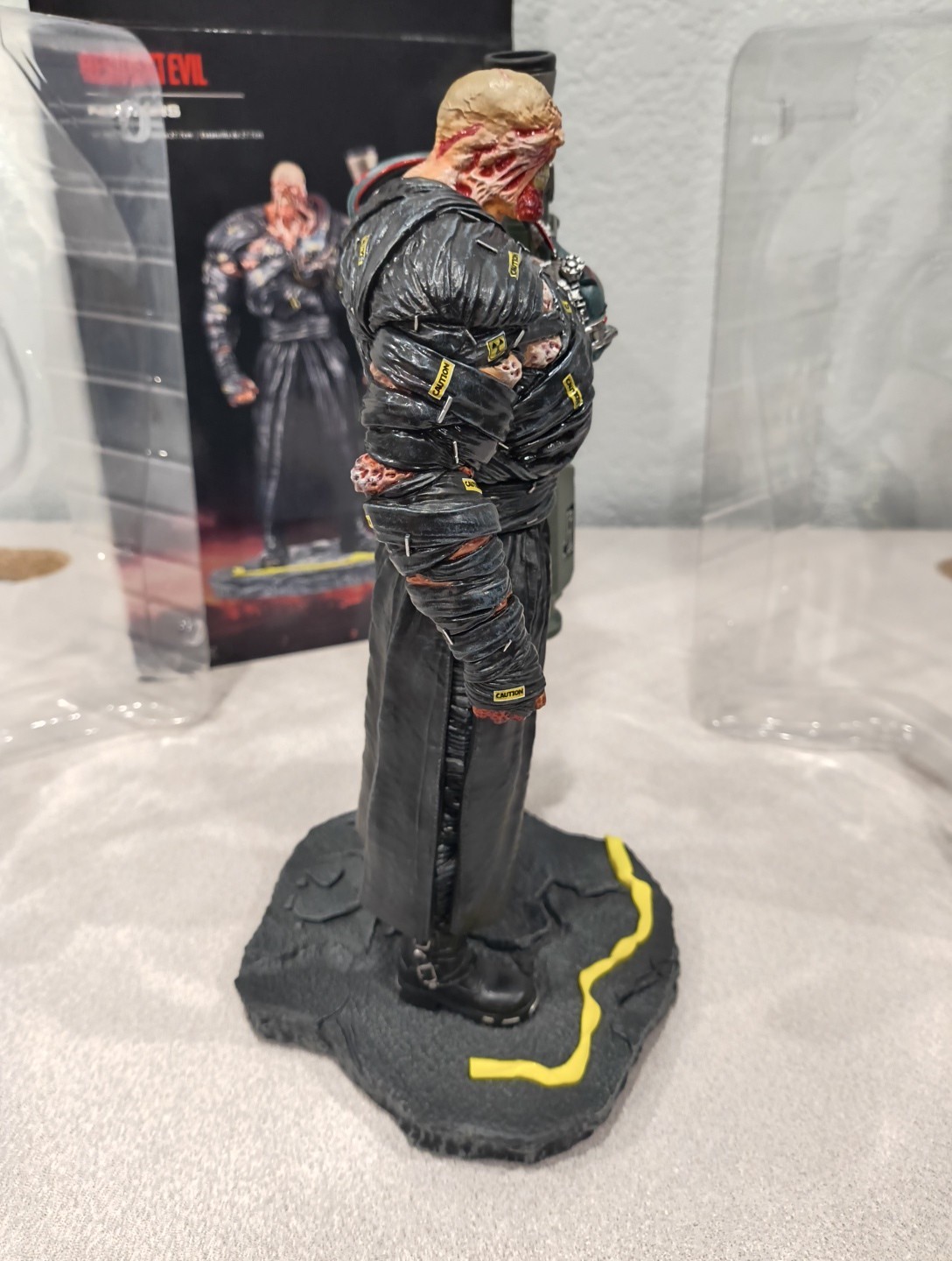 Resident Evil 3 Nemesis 27.7cm Statue By Numskull Collectibles Figure Capcom