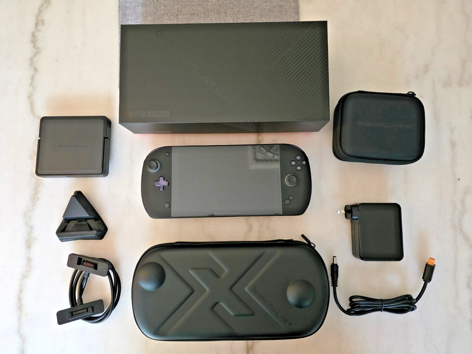 ONEXPLAYER Apex AI Max+ 395 48GB / 1TB Non-FrostBay + Accessories