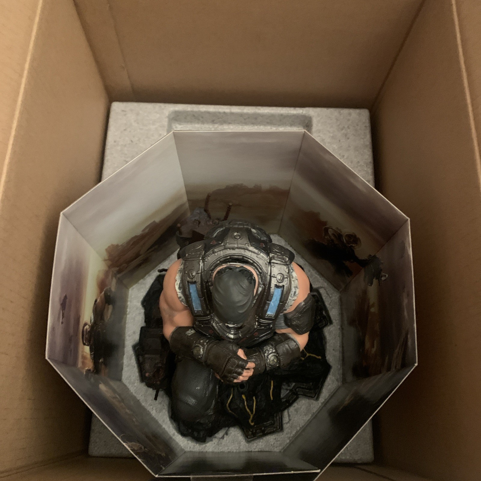 Gears of War 3 Marcus Fenix Collectors Figure Limited Edition Statue Epic Games
