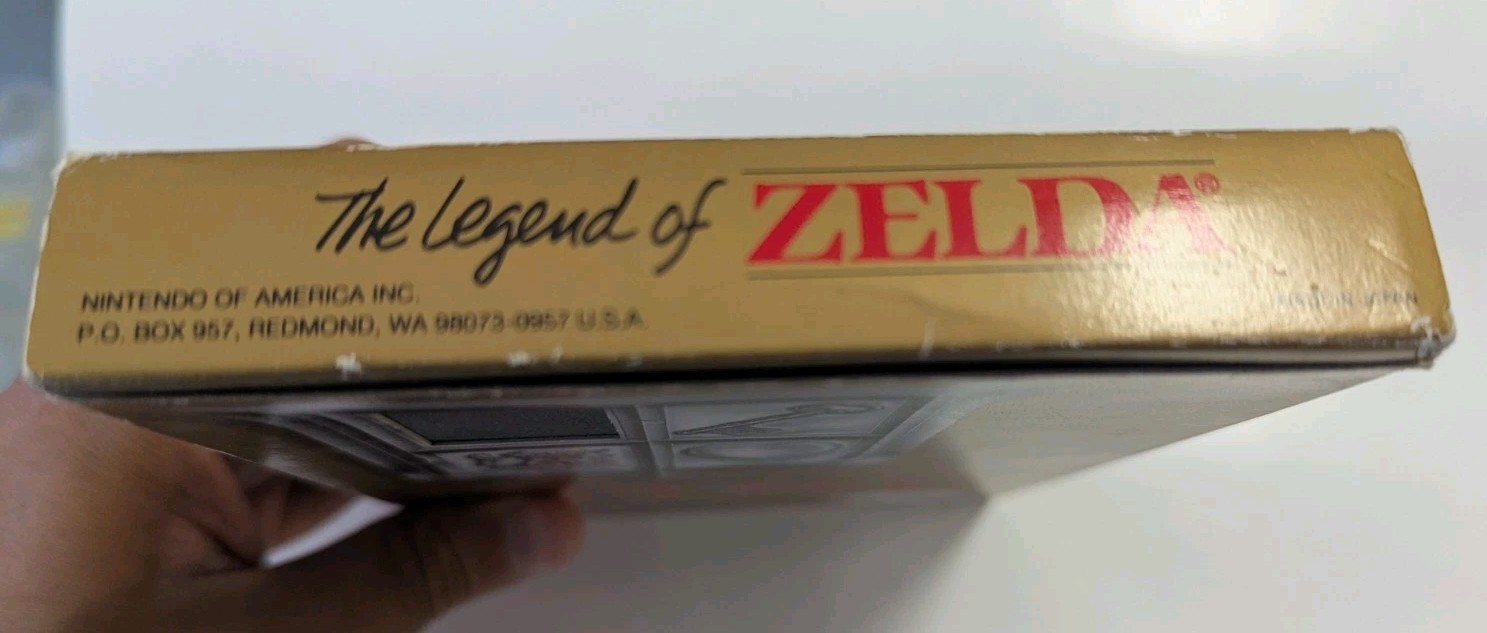 NINTENDO THE LEGEND OF ZELDA IN BOX GOOD NO BOOKLET TESTED.