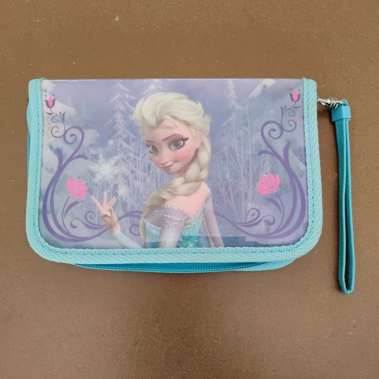 Nintendo 3DS XL Disney Frozen Carrying Case Elsa