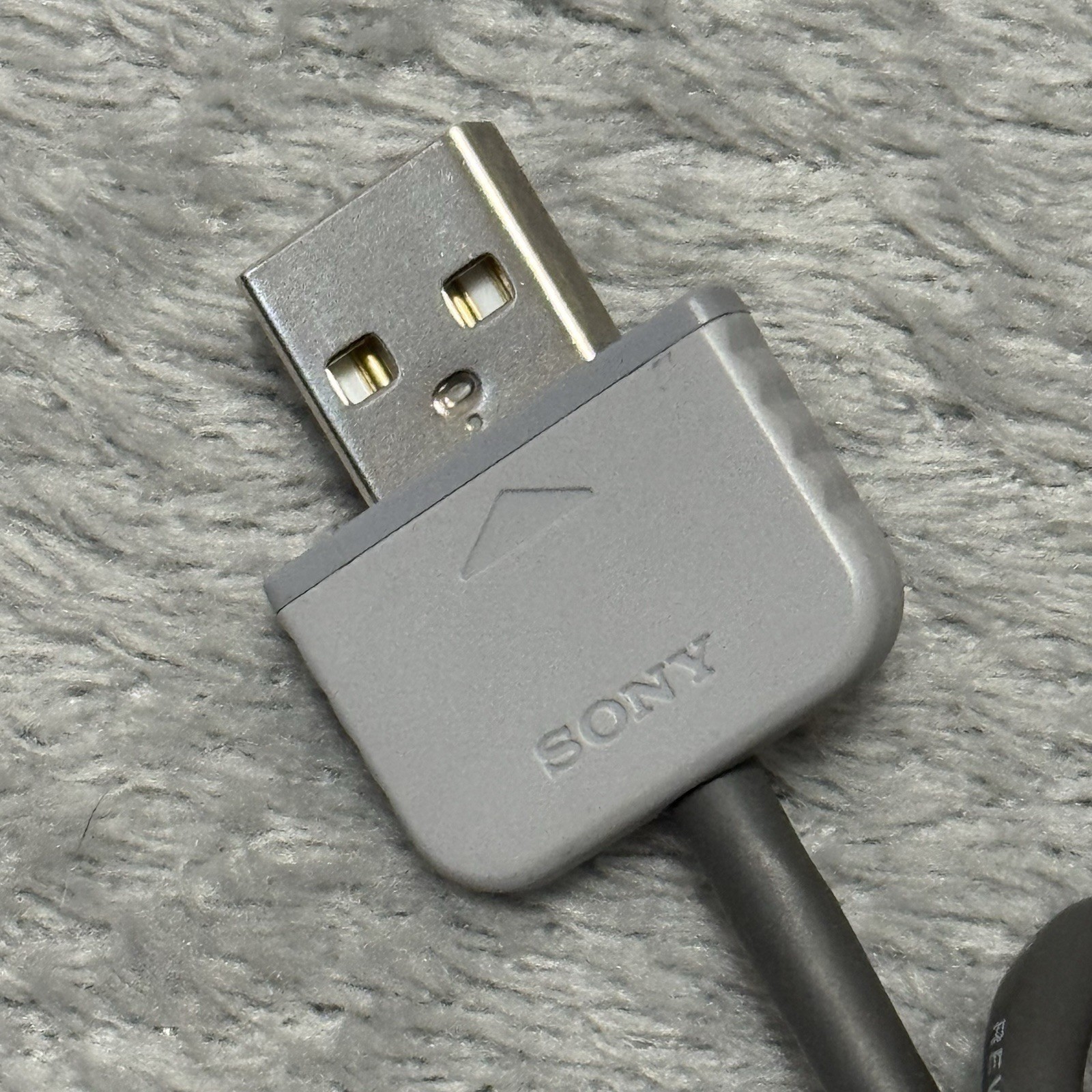 OEM Sony PlayStation Classic Mini USB Wired Controller Gray SCPH-1000R Tested