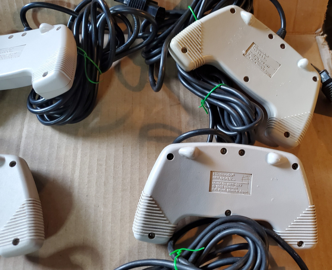 Lot of 9 Nintendo NES-027 NES MAX Controllers Tested