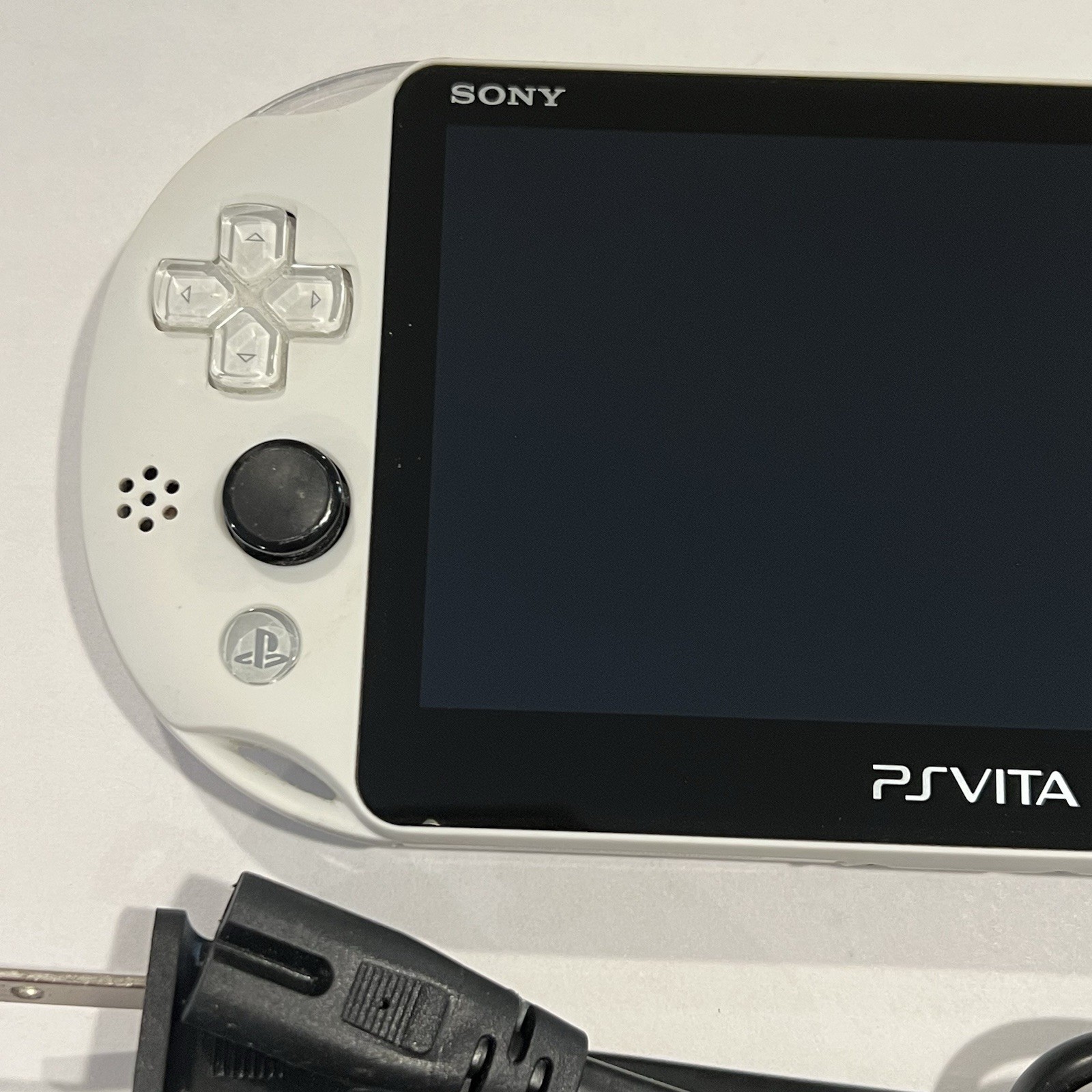 Glacier White Sony PS Vita 2000 System w/ Charger – Tested Works – Region Free