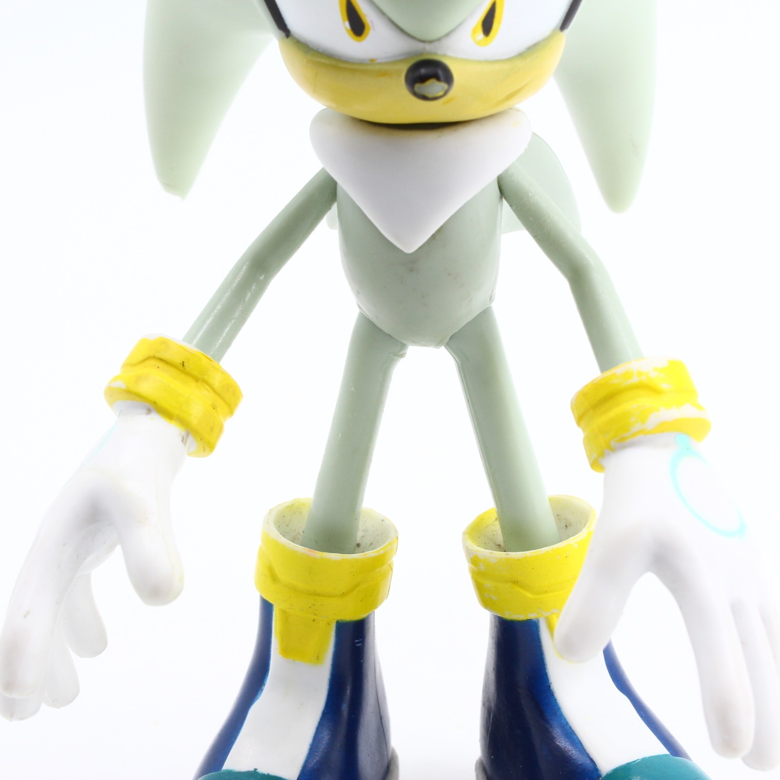 Jazwares Sonic the Hedgehog Silver 7” Super Poser Variant Figure – 2-Piece Head