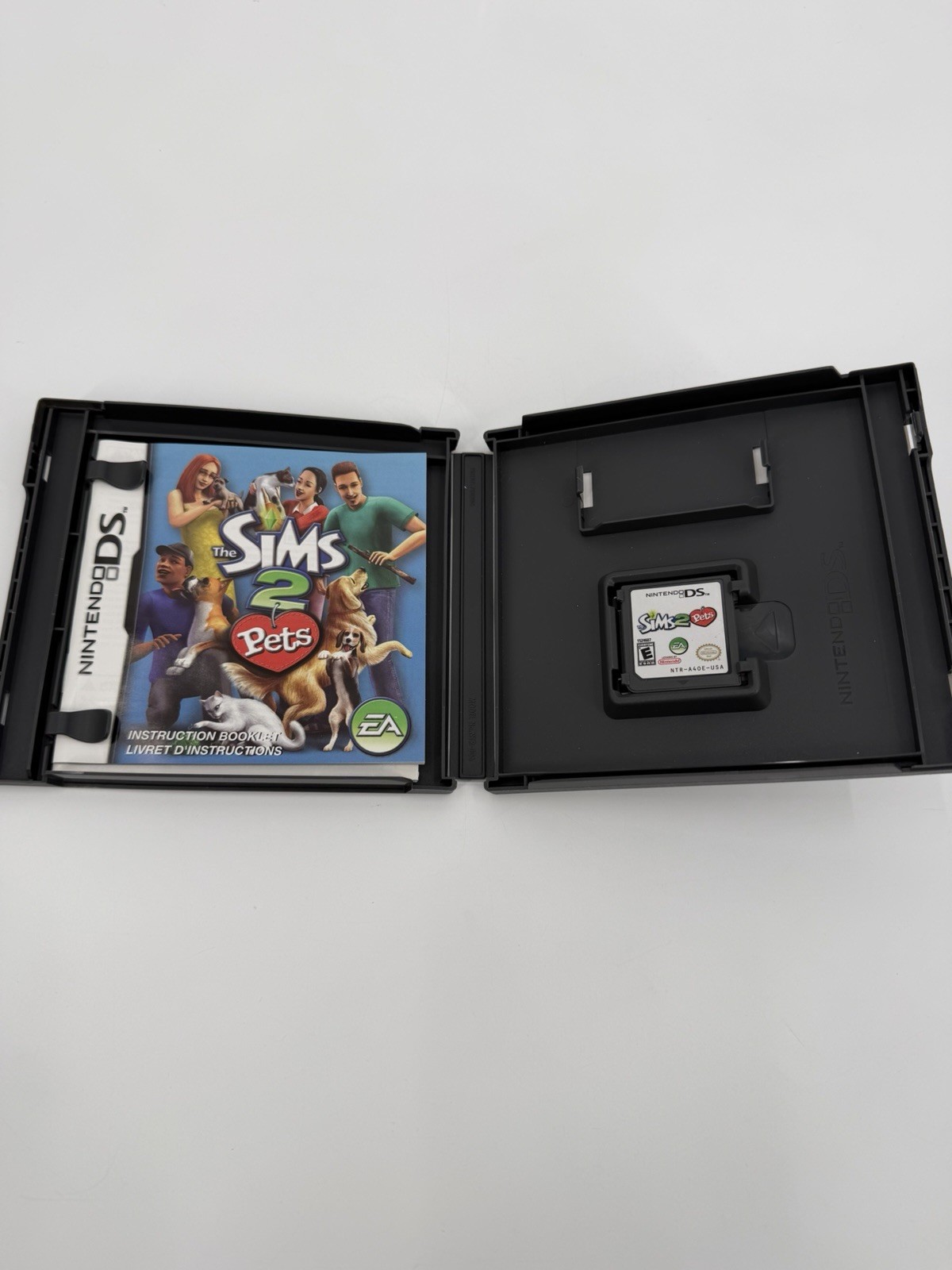 Nintendo DS The Sims 2: Pets Game The Sims Series. TESTED WORKING