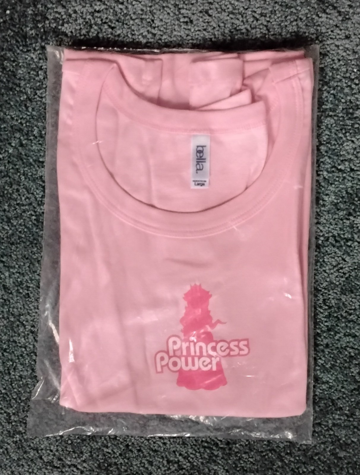 Rare Nintendo Princess Peach Promo T Shirt, Pink w graphics, women’s L, sealed