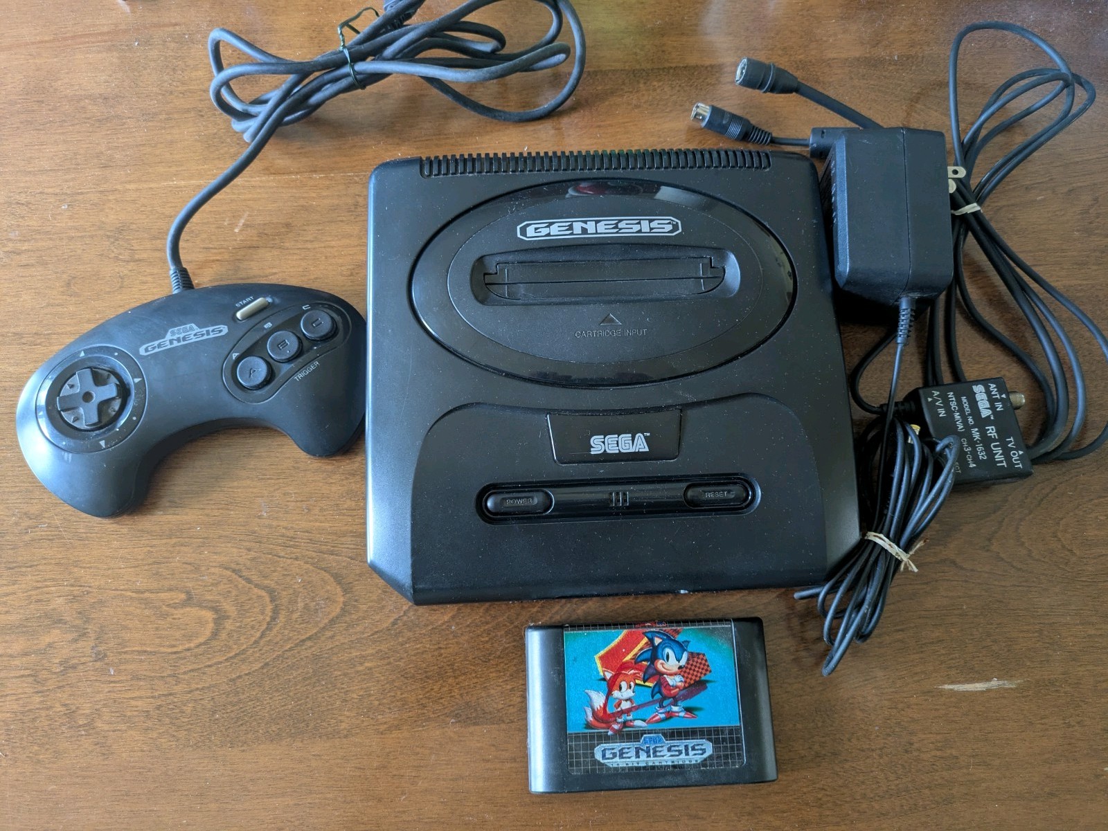 Sega Genesis Model 2 System Console Power & RF Model MK-1631 Untested Powers On