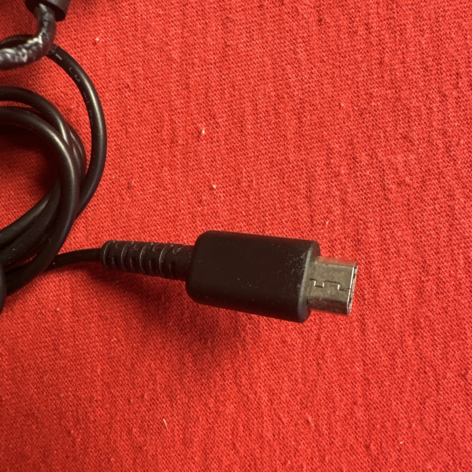 Nintendo DS Car Charger Original Good Condition DC 12v / DC 5.2V 450mA
