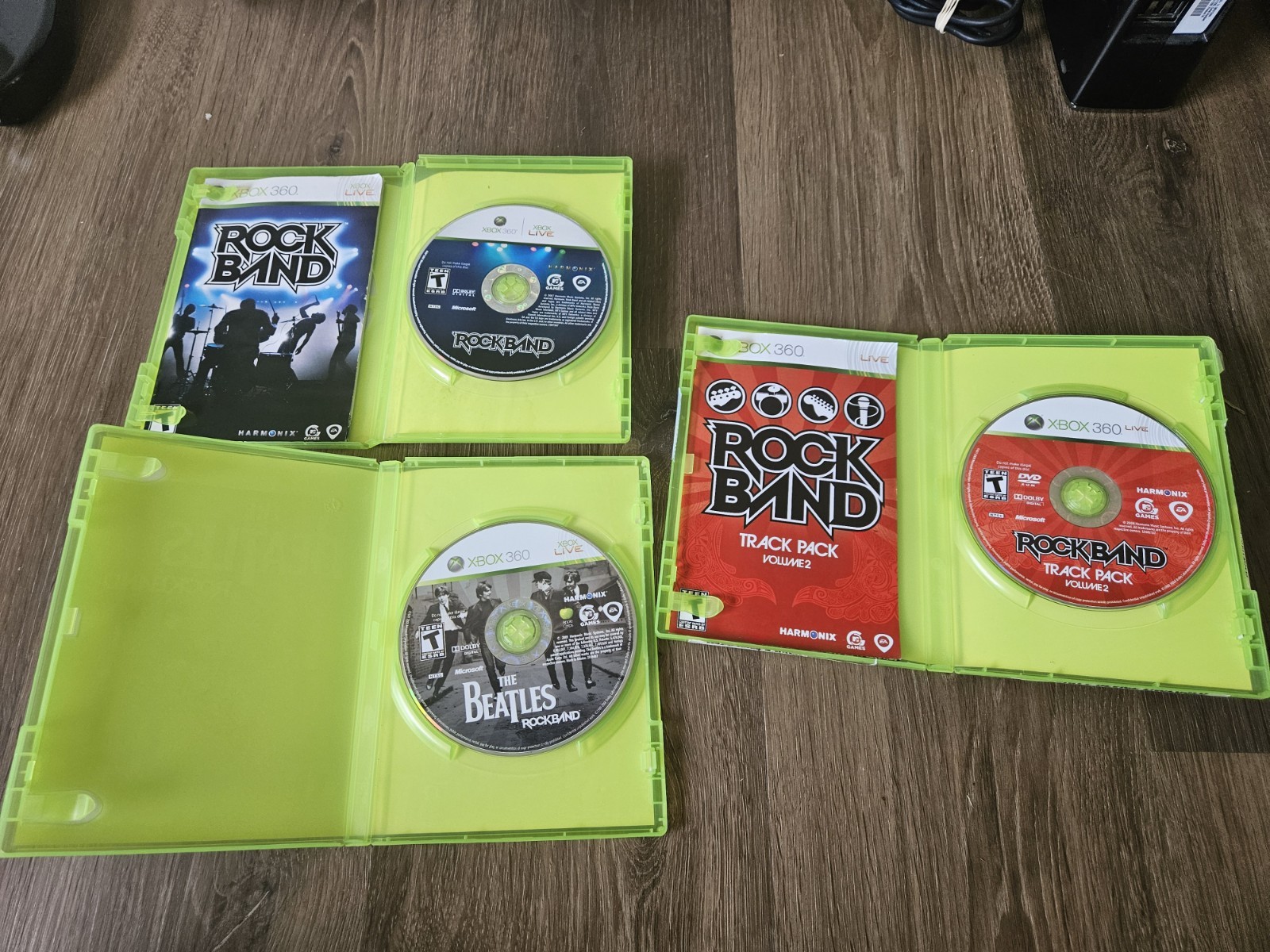 Xbox 360 Rock Band Guitar Bundle x3 Games Controller Console Slim 250GB Tested