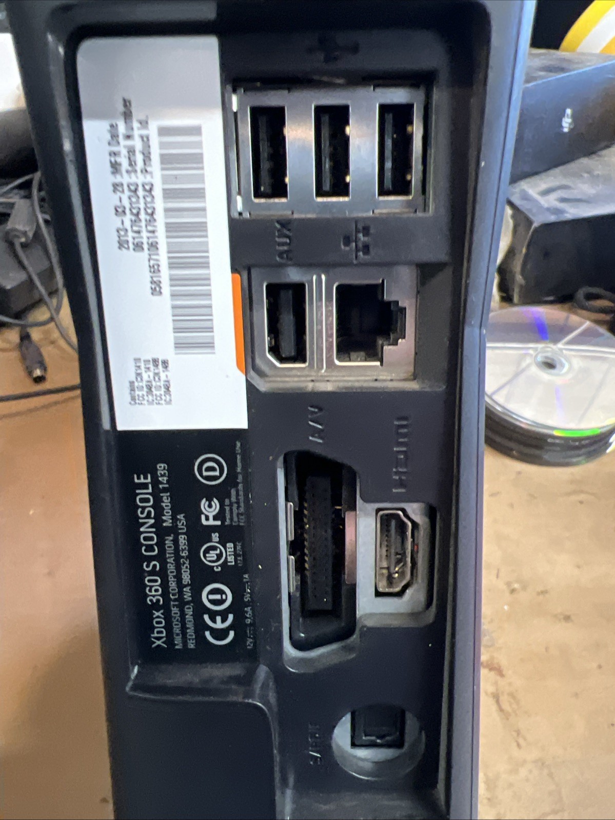 Microsoft Xbox 360 S Console – Black (1439) Working