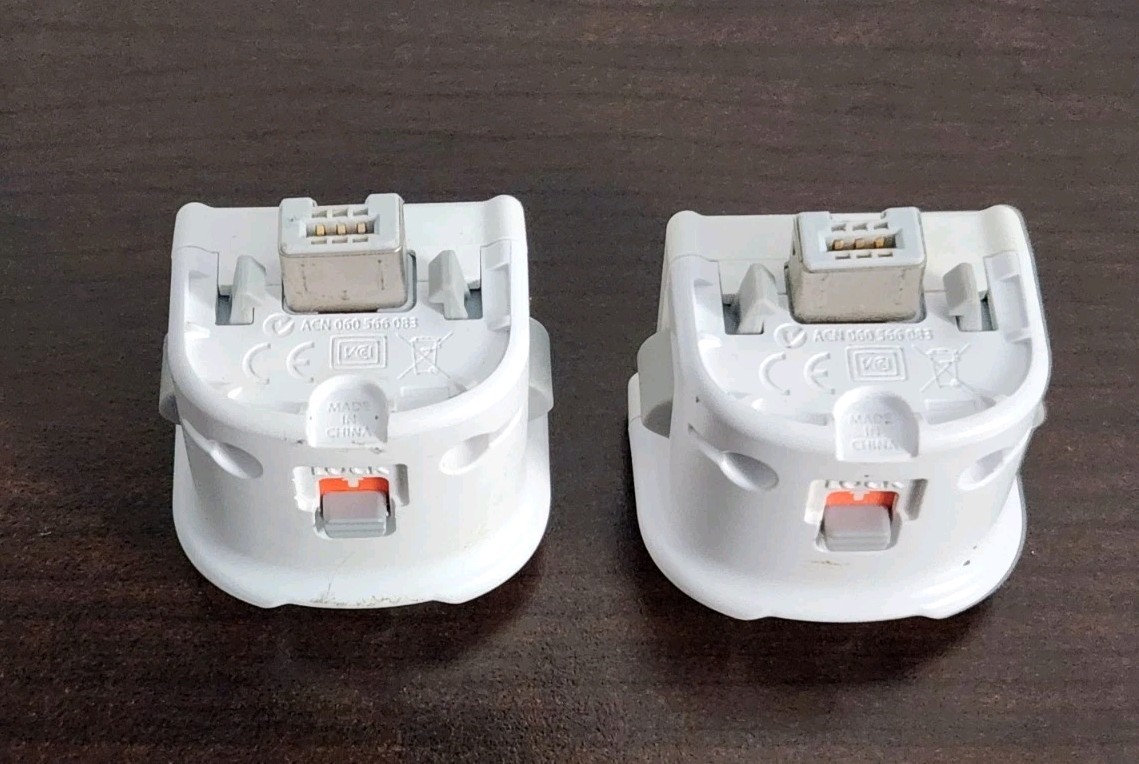 2 Official Genuine Nintendo Wii Motion Plus Adapter OEM Sports Resort Lot of 2