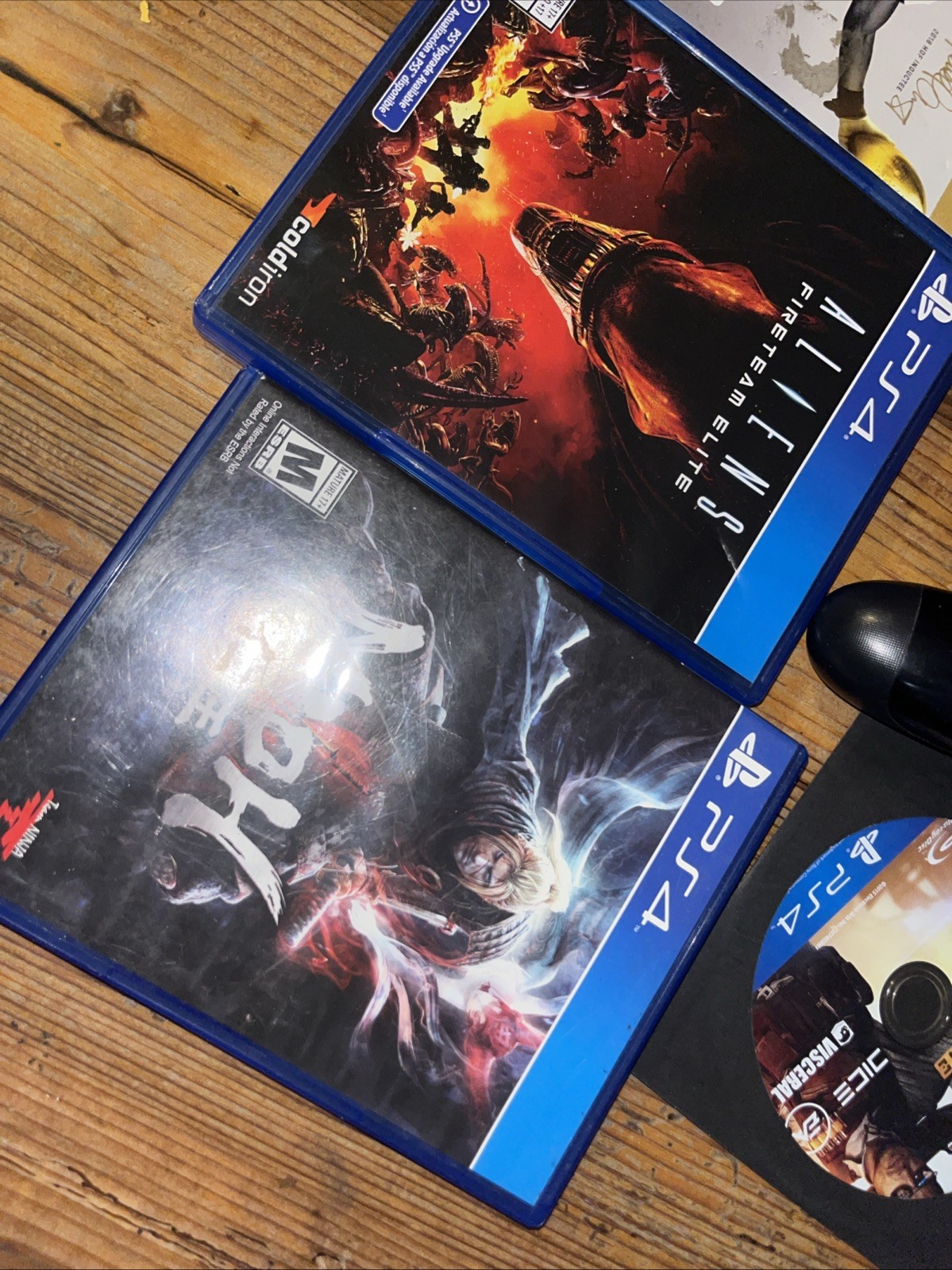 Star Wars Edition PS4 Pro 1TB Console Bundle – 10 Games & Controllers