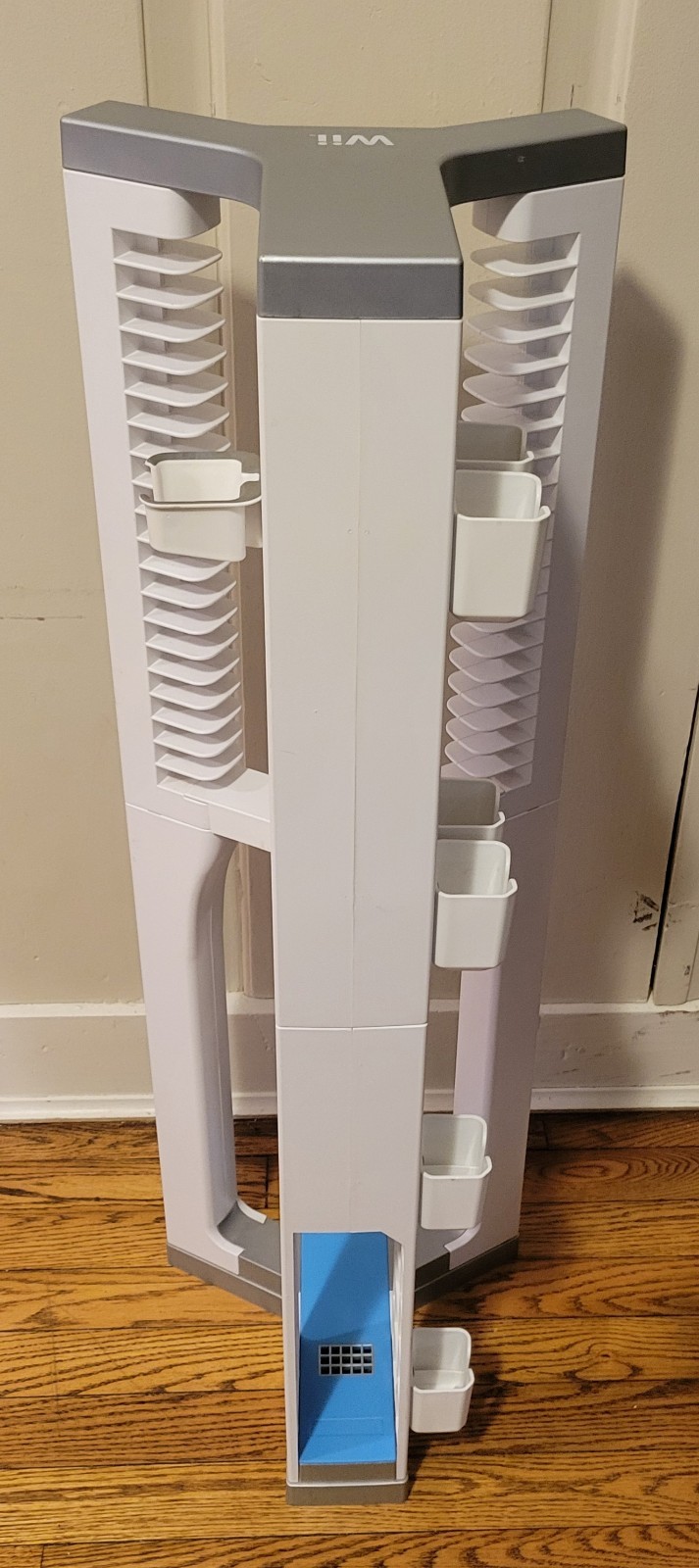 36” NINTENDO Wii Storage Tower Rack Tall Stand 20 Video Game Console Display