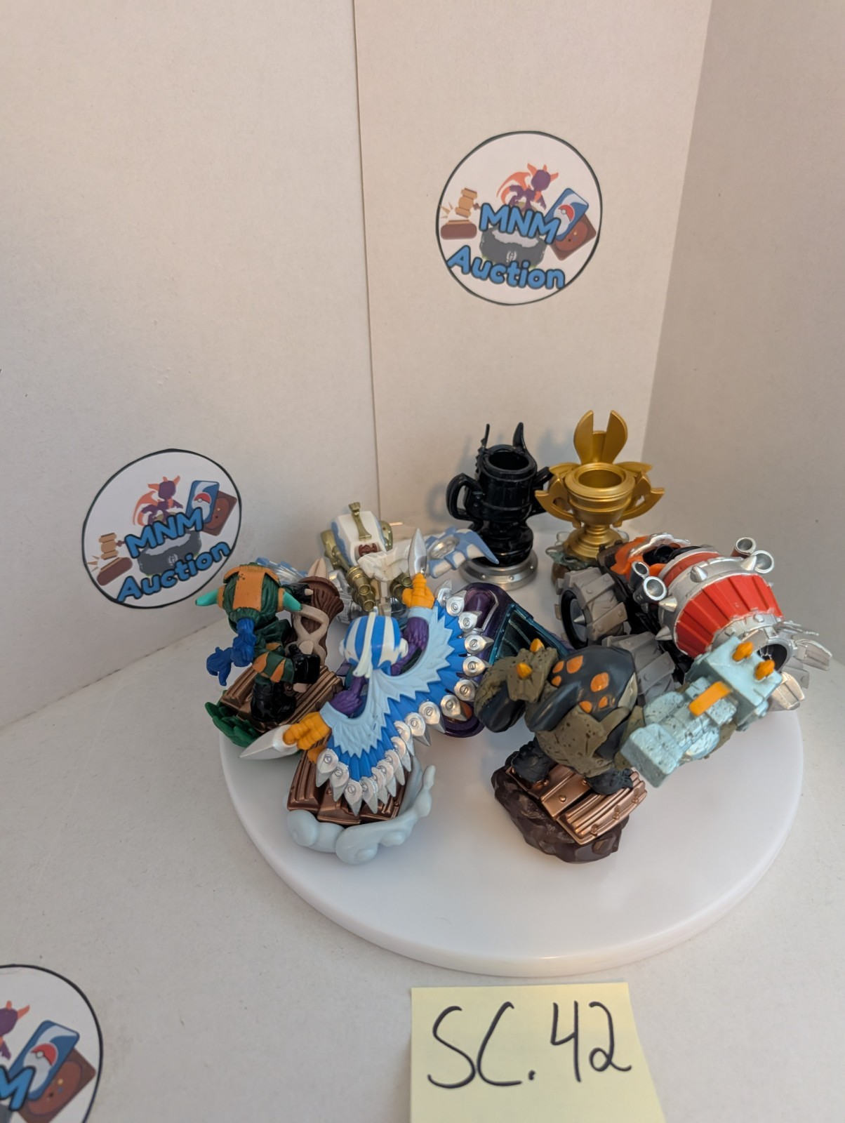 Skylanders Superchargers mixed vehicle and character lot Kaos and Sea Trophy