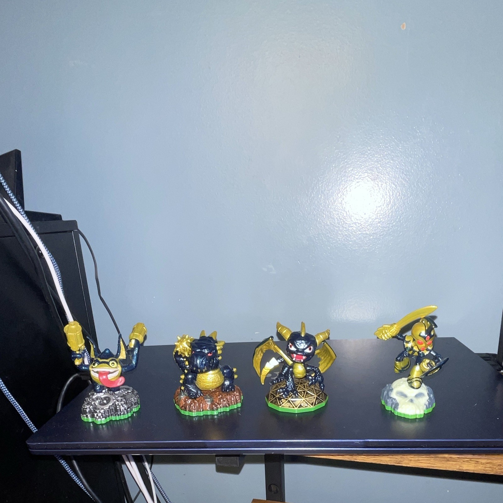 Sky landers collection with legendary and dark edition sets