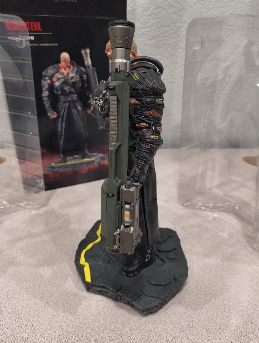 Resident Evil 3 Nemesis 27.7cm Statue By Numskull Collectibles Figure Capcom