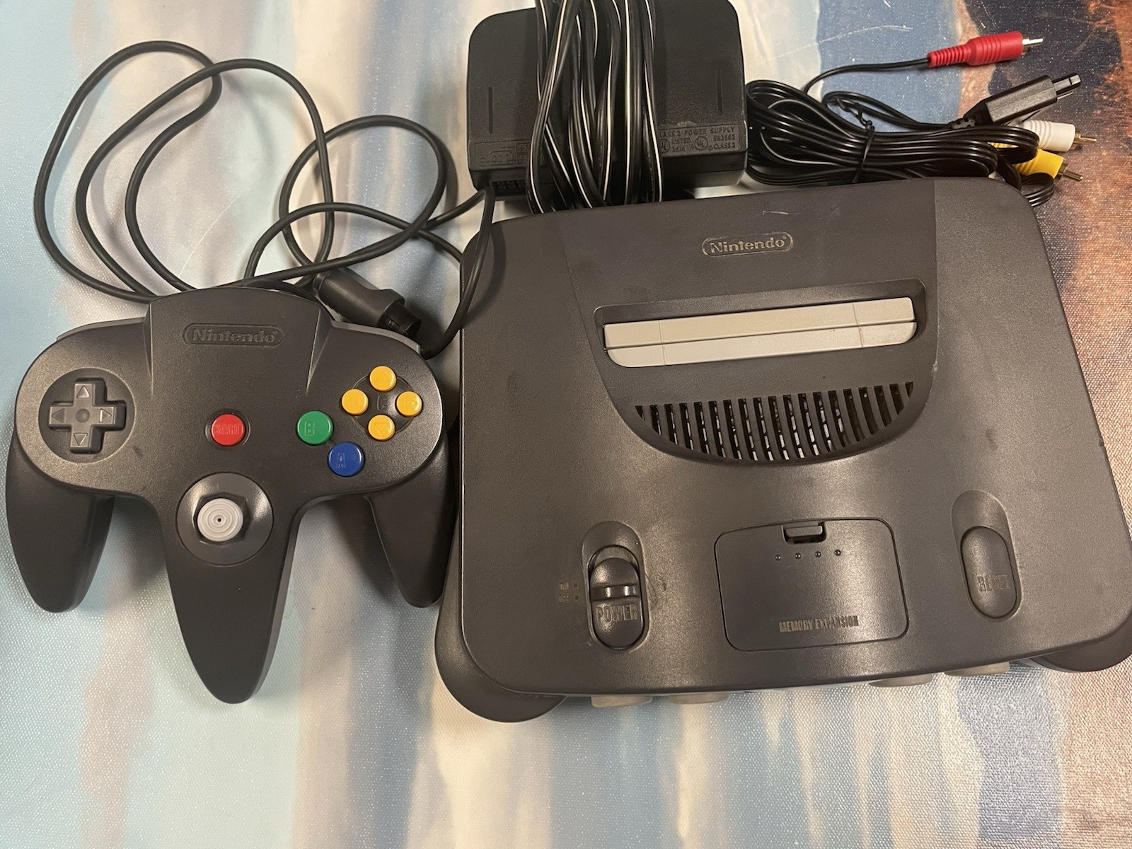 Nintendo 64 N64 Console With Controller Power Adapter & AV Cables tested works