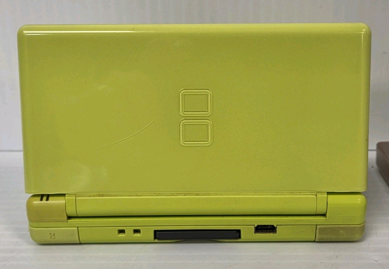 READ!!! – Nintendo DS Lite (USG-001) Green & Metallic Pink -Lot Of 2 – Both Work