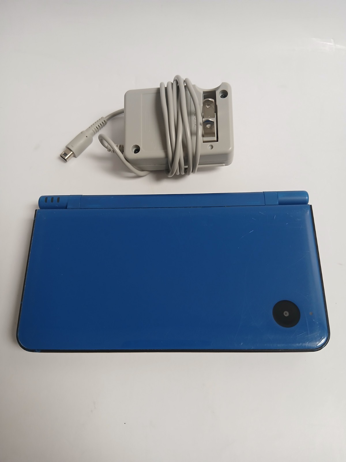 Nintendo DSi XL Blue – Tested/Working with Charger and Stylus