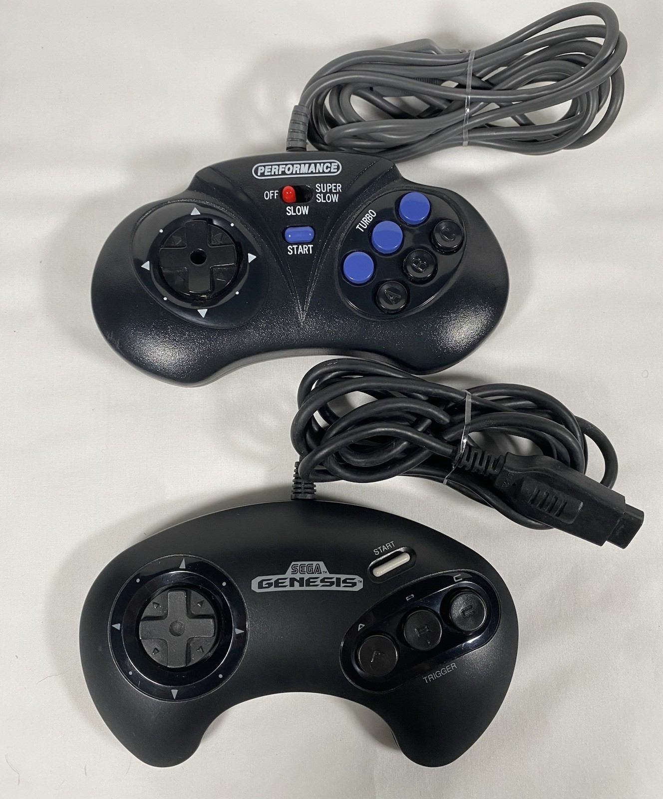 Sega Genesis Console MK-1631 Bundle Sonic NFR Barbie 2 Controllers Tested