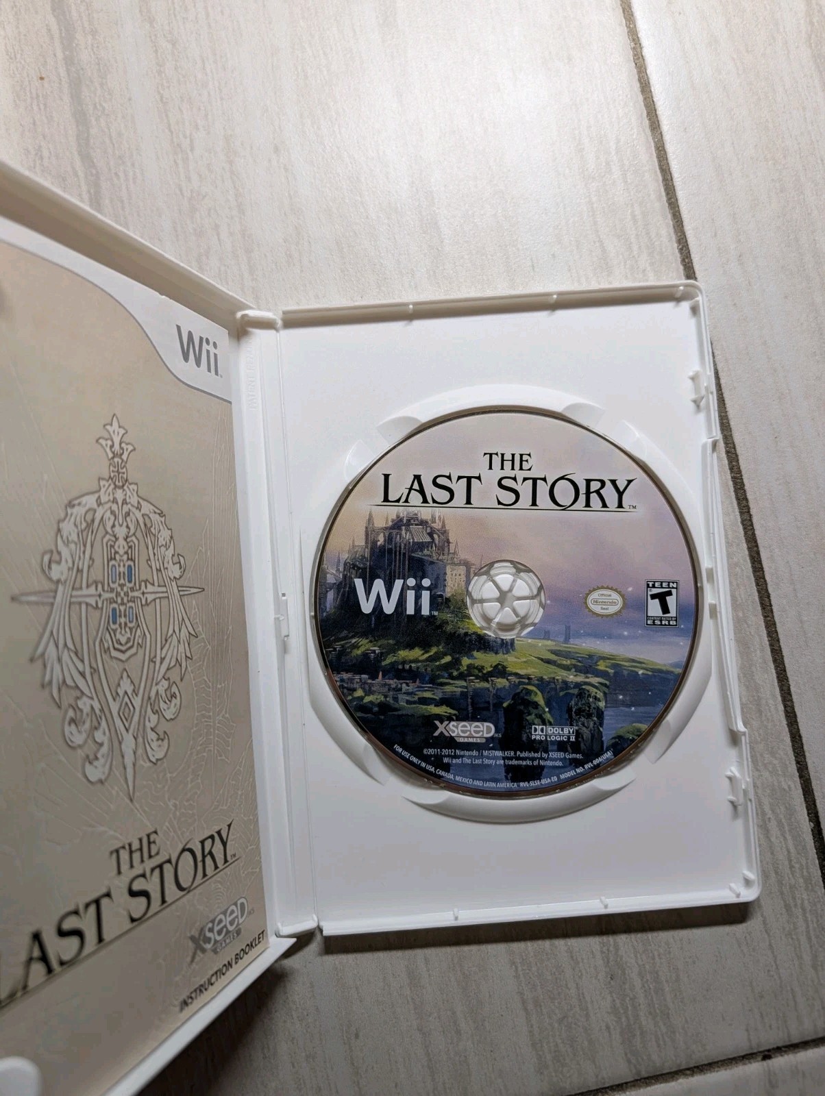 The Last Story NO ARTBOOK OR SOUNDTRACK Nintendo Wii US vers
