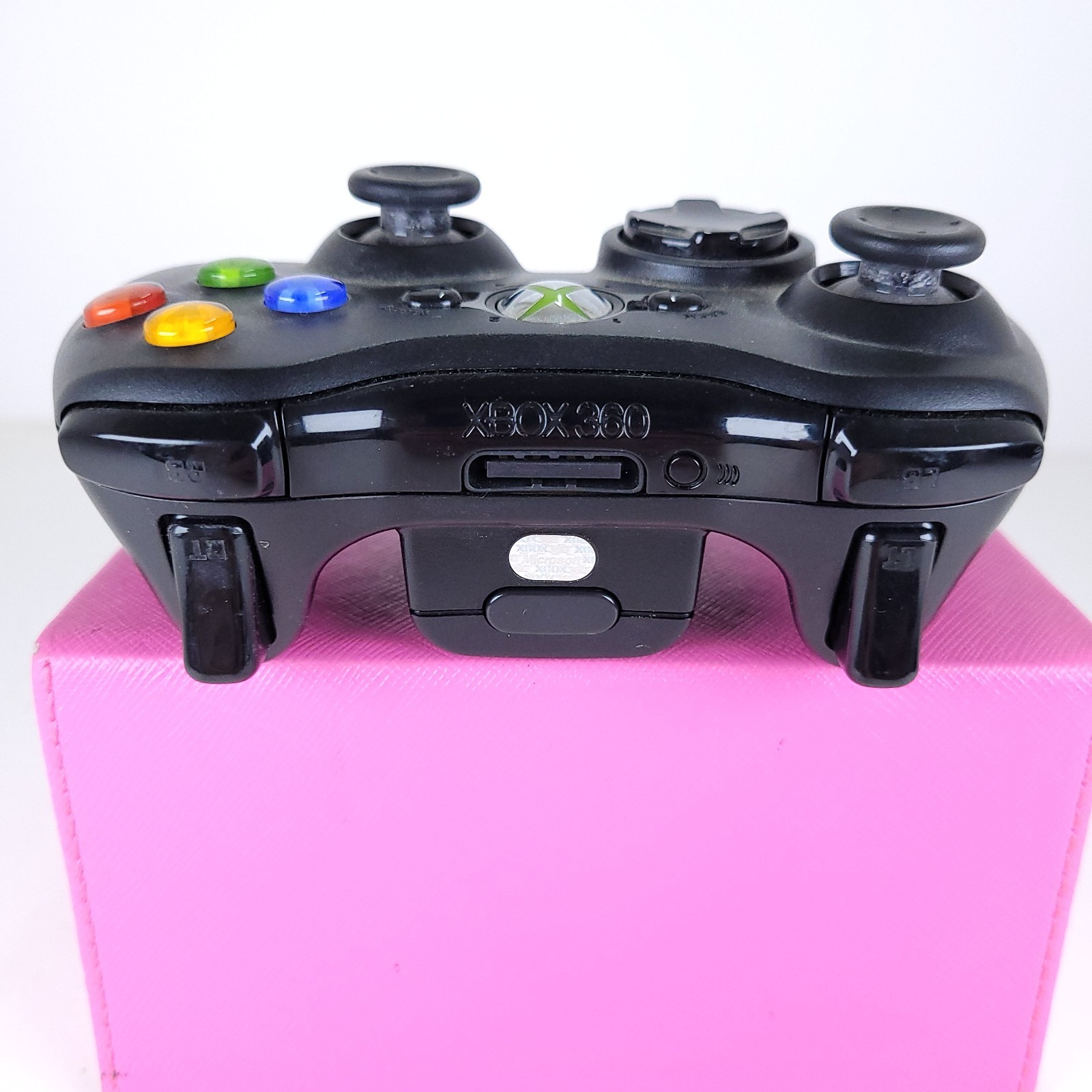 XBOX 360 E Console Model 1538 No Hard Drive w/Controller + Power Supply Tested